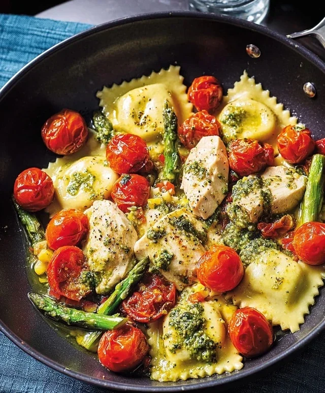 Chicken Ravioli with Pesto and Veggies